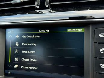 Jaguar F-PACE 2.0 F-PACE R-Sport AWD D Auto 4WD 5dr