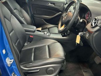 MERCEDES-BENZ B-CLASS 2.1 B 200 Sport D Auto 5dr