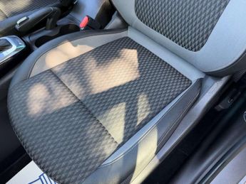 VAUXHALL CROSSLAND X 1.5 Crossland X Elite TD Auto 5dr