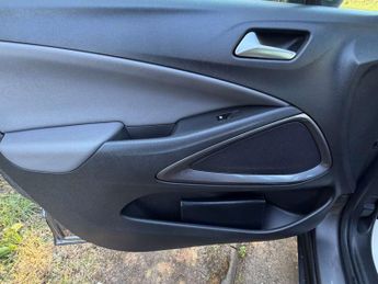 VAUXHALL CROSSLAND X 1.5 Crossland X Elite TD Auto 5dr