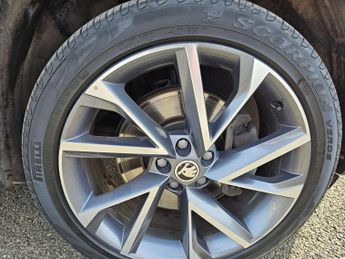 SKODA KODIAQ 2.0 TDI SportLine SUV 5dr Diesel DSG 4WD Euro 6 (s/s) (7 Seat) (
