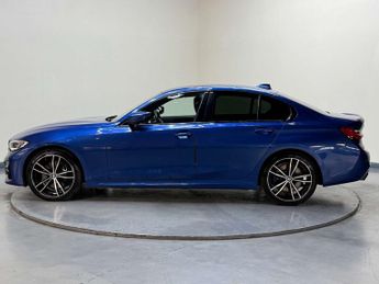 BMW 3 Series 2.0 320d xDrive M Sport Auto 4WD 4dr