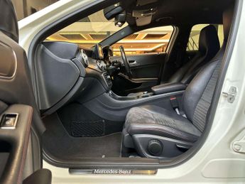 Mercedes-Benz GLA 2.0 GLA250 AMG Line Premium 4Matic Auto 4WD 5dr