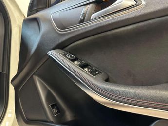 Mercedes-Benz GLA 2.0 GLA250 AMG Line Premium 4Matic Auto 4WD 5dr