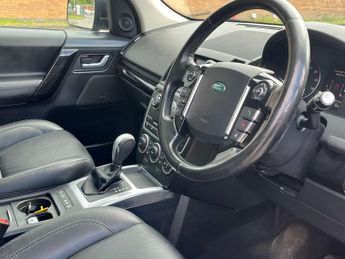 Land Rover FREELANDER 2.2 Freelander Luxury HSE SD4 Auto 4WD 5dr