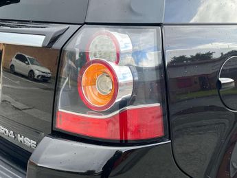 Land Rover FREELANDER 2.2 Freelander Luxury HSE SD4 Auto 4WD 5dr