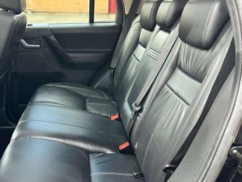 Land Rover FREELANDER 2.2 Freelander Luxury HSE SD4 Auto 4WD 5dr