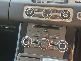 Land Rover RANGE ROVER SPORT 3.0 Range Rover Sport HSE SDV6 Auto 4WD 5dr