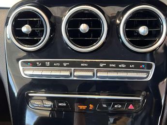 Mercedes-Benz C Class 1.5 C200 MHEV EQ Boost SE G-Tronic+ Euro 6 (s/s) 4dr