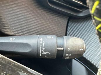 PEUGEOT 208 208 GT Ev 5dr