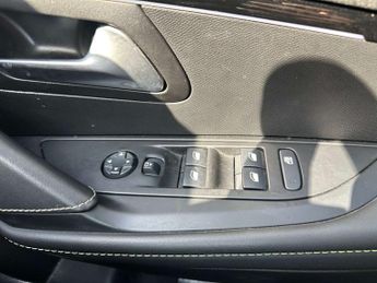 PEUGEOT 208 208 GT Ev 5dr