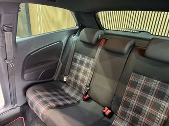 VOLKSWAGEN POLO 1.8 Polo GTi Semi-Auto 3dr