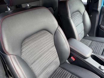 MERCEDES-BENZ B-CLASS 1.5 B 180 AMG Line Premium D Auto 5dr