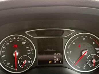 MERCEDES-BENZ B-CLASS 1.5 B 180 AMG Line Premium D Auto 5dr