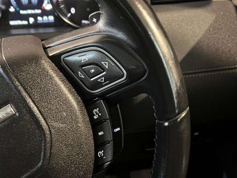 Land Rover Range Rover Evoque 2.0 TD4 SE Tech SUV 5dr Diesel Auto 4WD Euro 6 (s/s) (180 ps)