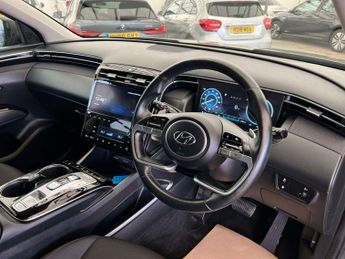 HYUNDAI TUCSON 1.6 Tucson Premium TGDi PHEV 4x4 Auto 4WD 5dr