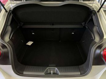 MERCEDES-BENZ A-CLASS 1.5 A 180 D Sport Edition Auto 5dr