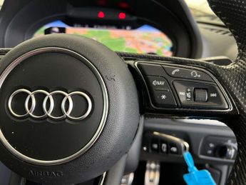 AUDI A3 1.5 A3 Sportback 35 TFSI S Line Semi-Auto 5dr