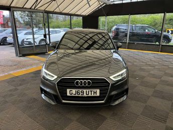 AUDI A3 1.5 A3 Sportback 35 TFSI S Line Semi-Auto 5dr