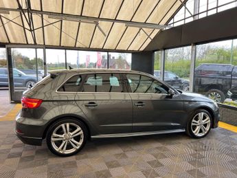 AUDI A3 1.5 A3 Sportback 35 TFSI S Line Semi-Auto 5dr