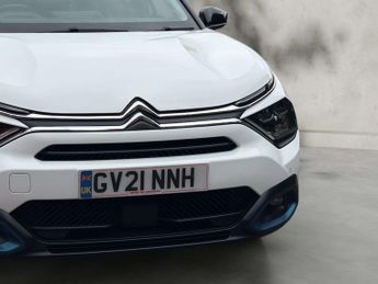 CITROEN C4 e-C4 Shine 5dr