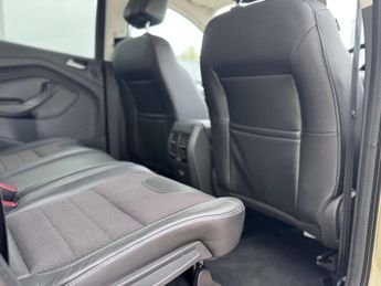 Ford KUGA 2.0 Kuga Titanium TDCi 4x4 Auto 4WD 5dr