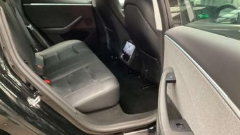 TESLA MODEL 3 Saloon 4dr Electric Auto RWD (208 ps)