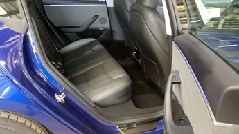 TESLA MODEL 3 Saloon 4dr Electric Auto RWD (208 ps)