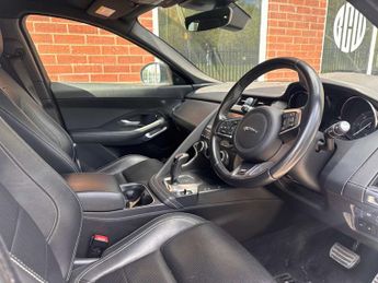 JAGUAR E-PACE 2.0 E-PACE R-Dynamic S D AWD Auto 4WD 5dr