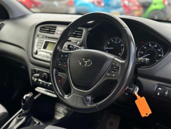 HYUNDAI I20 1.4 i20 SE MPI Auto 5dr