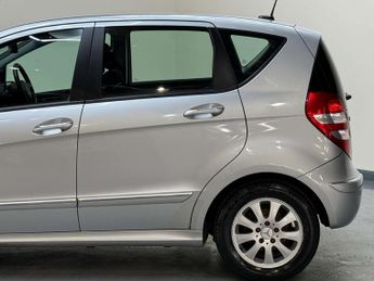 MERCEDES A-CLASS 1.5 A150 Elegance SE CVT 5dr