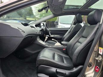 Honda Civic 1.8 Civic ES i-VTec Semi-Auto 5dr