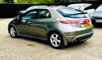 Honda Civic 1.8 Civic ES i-VTec Semi-Auto 5dr