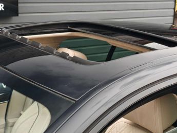 BMW 7 SERIES 3.0 740d xDrive M Sport Auto 4WD 4dr