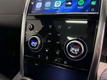 Land Rover DISCOVERY SPORT 2.0 Discovery Sport R-Dynamic SE D Auto 4WD 5dr