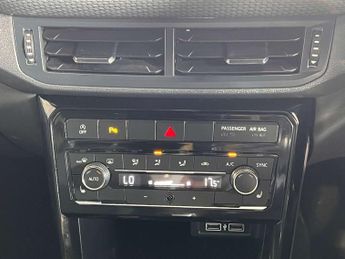 Volkswagen T-Cross 1.0 TSI R-Line SUV 5dr Petrol DSG Euro 6 (s/s) (115 ps)
