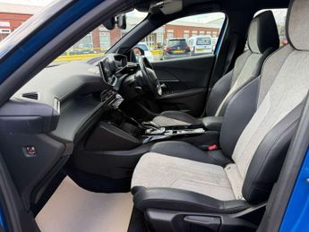 PEUGEOT 2008 2008 GT Premium EV 5dr - NATIONAL DELIVERY*