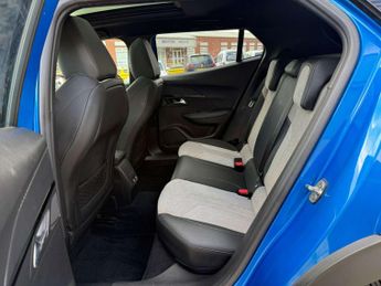 PEUGEOT 2008 2008 GT Premium EV 5dr - NATIONAL DELIVERY*