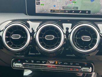 MERCEDES-BENZ A-CLASS 1.3 A 200 AMG Line Executive Automatic 5dr - NATIONAL DELIVERY*