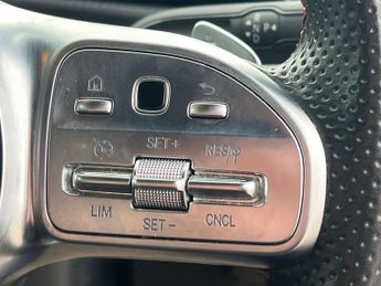 MERCEDES-BENZ A-CLASS 1.3 A 200 AMG Line Executive Automatic 5dr - NATIONAL DELIVERY*