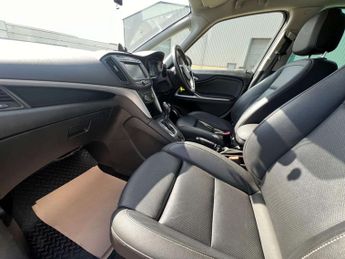 VAUXHALL ZAFIRA TOURER 1.4 Zafira Tourer SRi Nav T Automatic 5dr - NATIONAL DELIVERY*