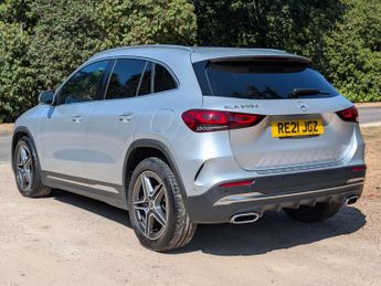 MERCEDES-BENZ GLA 2.0 GLA 200 AMG Line Premium D Auto 5dr