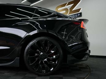 Tesla Model 3 Model 3 Long Range AWD 4WD 4dr