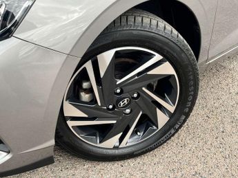 HYUNDAI I20 1.0 i20 SE Connect MHEV TGDi Auto 5dr