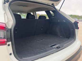 Nissan Qashqai 1.3 Qashqai N-Connecta DiG-T Semi-Auto 5dr