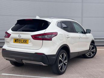 Nissan Qashqai 1.3 Qashqai N-Connecta DiG-T Semi-Auto 5dr