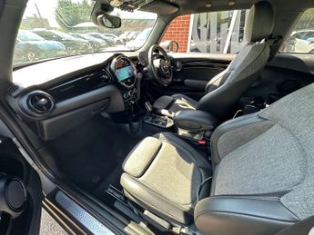 MINI HATCH Cooper S Electric Level 2 3dr