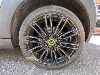 MINI HATCH Cooper S Electric Level 2 3dr