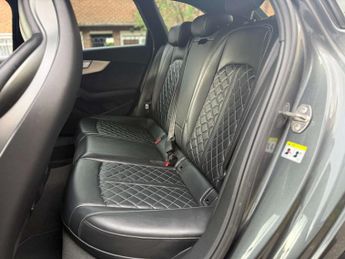 AUDI S4 3.0 S4 TFSI Quattro Auto 4WD 5dr