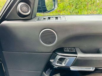 LAND ROVER RANGE ROVER 4.4 Range Rover Autobiography SDV8 Auto 4WD 5dr